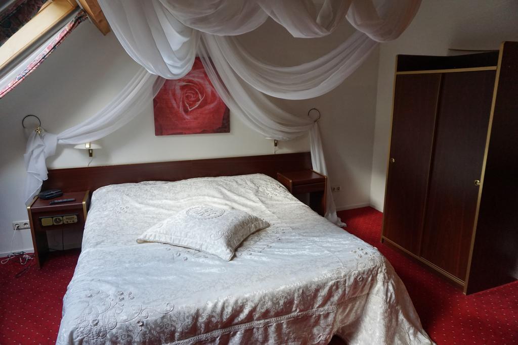 Eesergroen Lucy'S Inn المظهر الخارجي الصورة