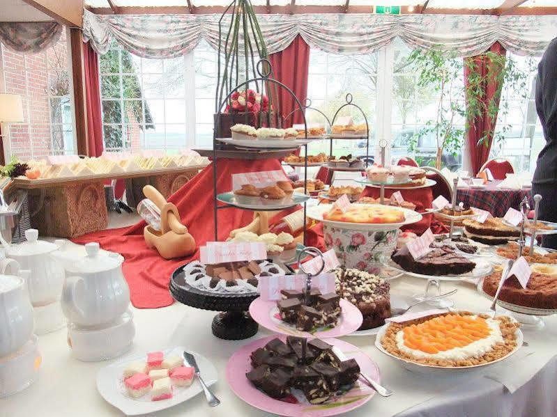 Eesergroen Lucy'S Inn المظهر الخارجي الصورة